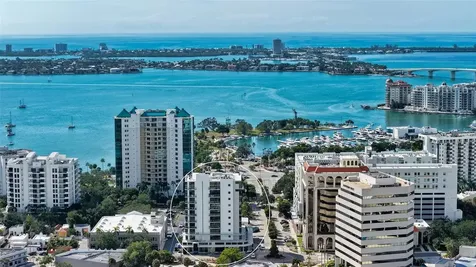 300 S Pineapple Avenue Sarasota FL 34236