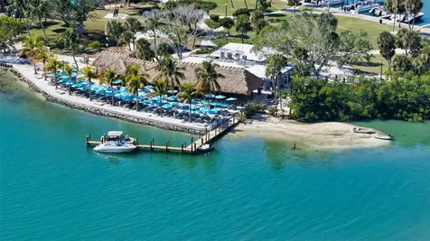 300 S Pineapple Avenue Sarasota FL 34236