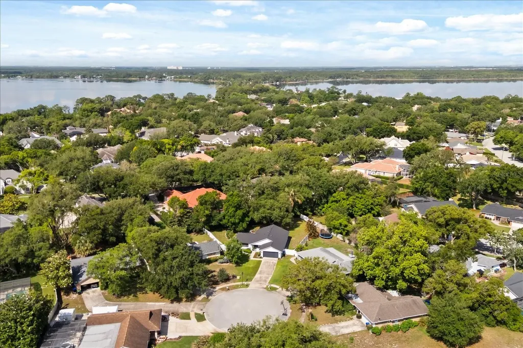 9017 Esguerra Court Orlando FL 32836