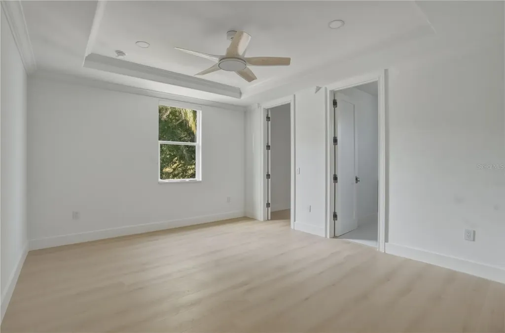 685 1st Avenue N Safety Harbor FL 34695