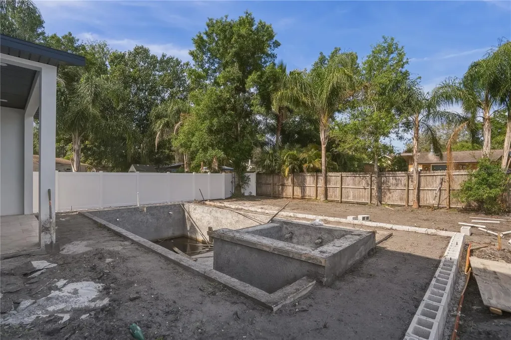 685 1st Avenue N Safety Harbor FL 34695