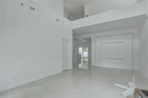 685 1st Avenue N Safety Harbor FL 34695