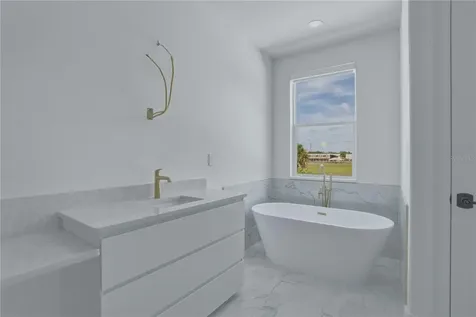 685 1st Avenue N Safety Harbor FL 34695