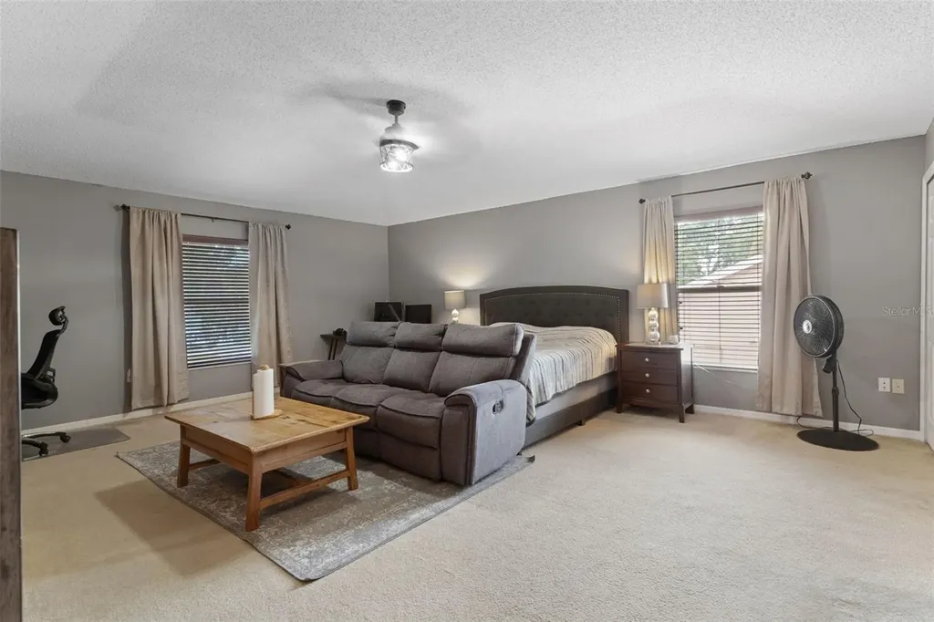 2451 Deltona Boulevard Spring Hill FL 34606