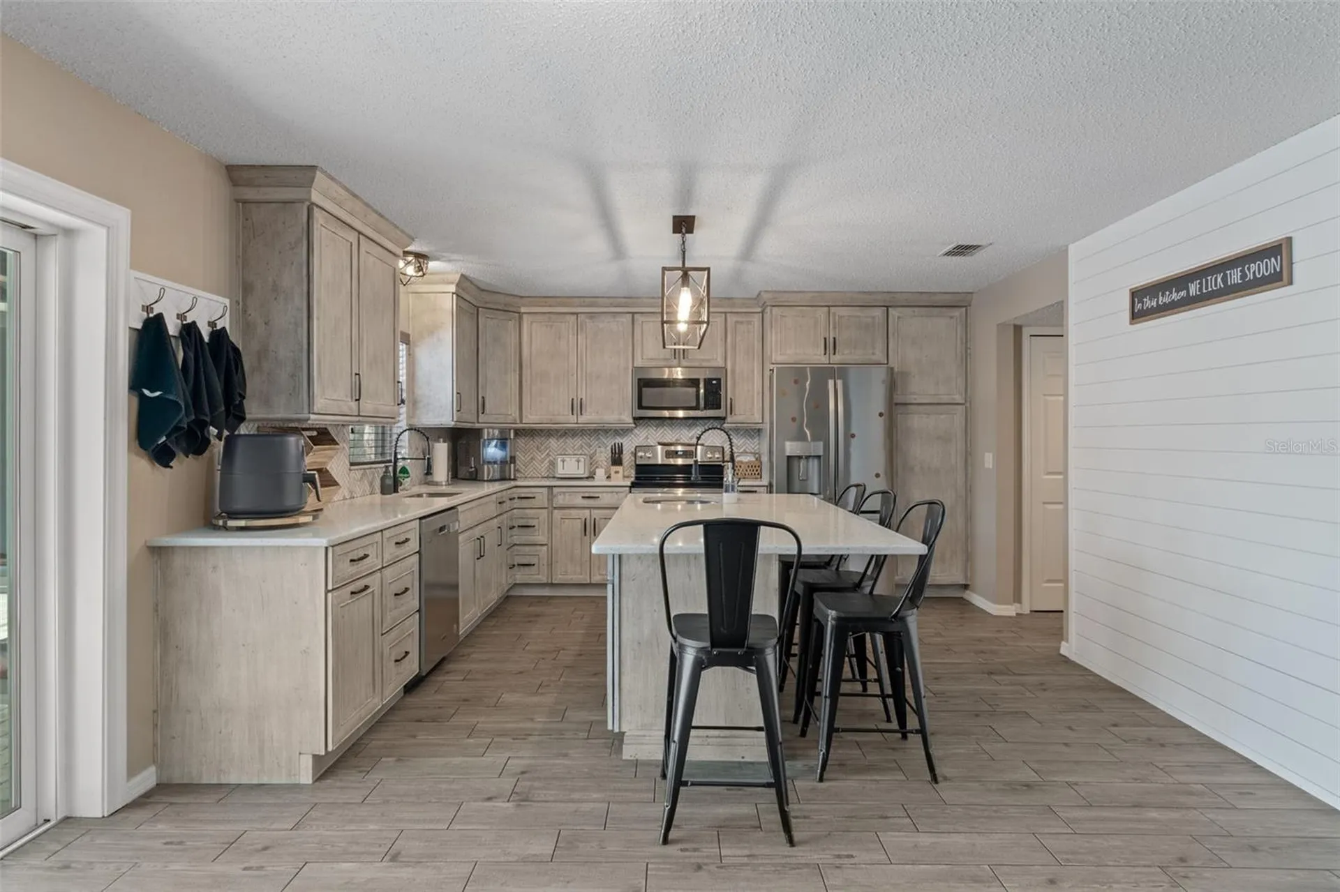 2451 Deltona Boulevard Spring Hill FL 34606