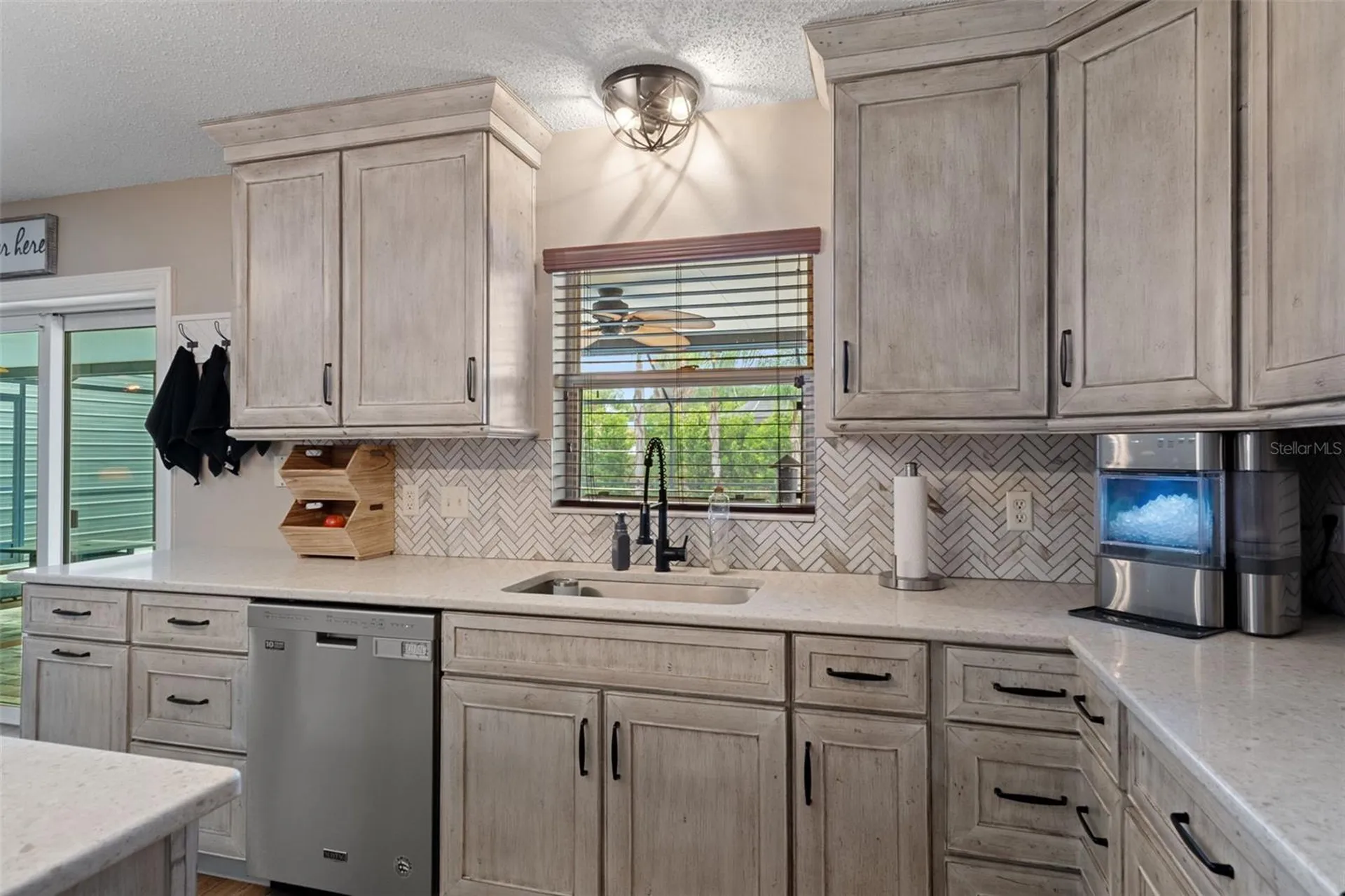 2451 Deltona Boulevard Spring Hill FL 34606