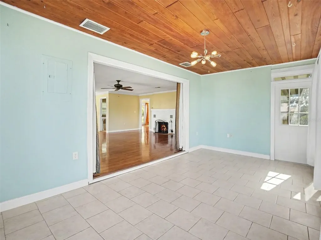 1725 Hamilton Street Eustis FL 32726
