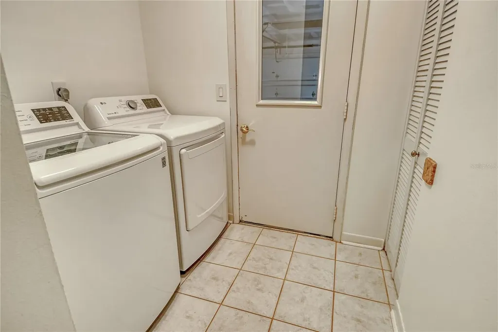 6303 3rd Avenue NW Bradenton FL 34209
