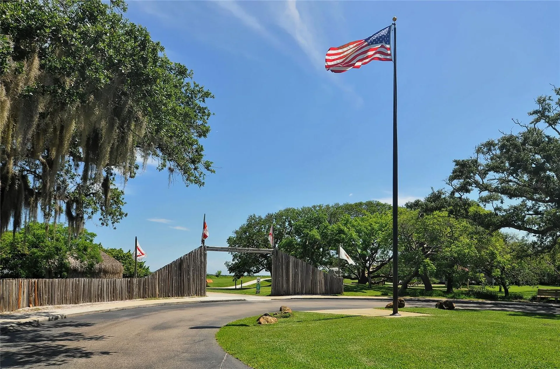 6303 3rd Avenue NW Bradenton FL 34209