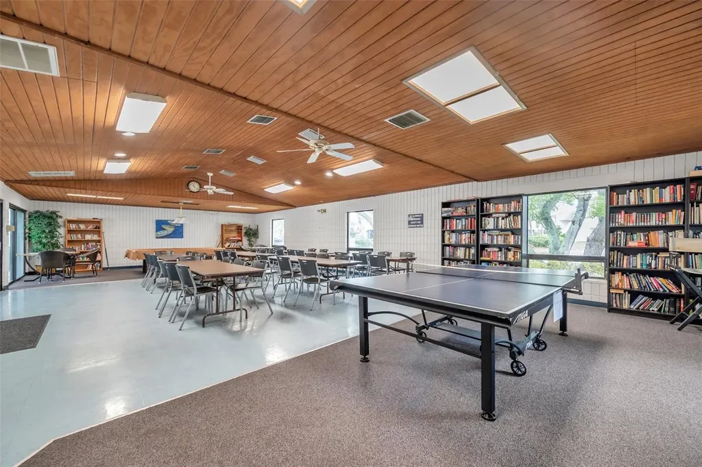 2583 Countryside Boulevard Clearwater FL 33761