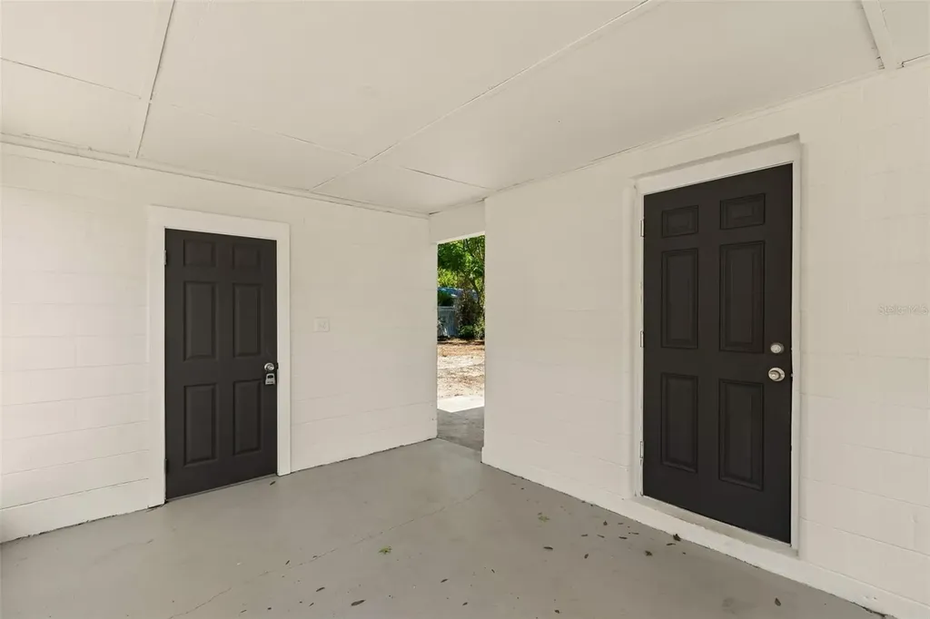 11206 N Arden Avenue Tampa FL 33612