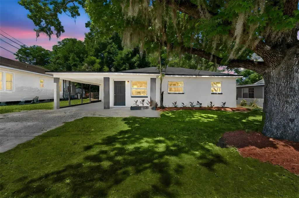 11206 N Arden Avenue Tampa FL 33612