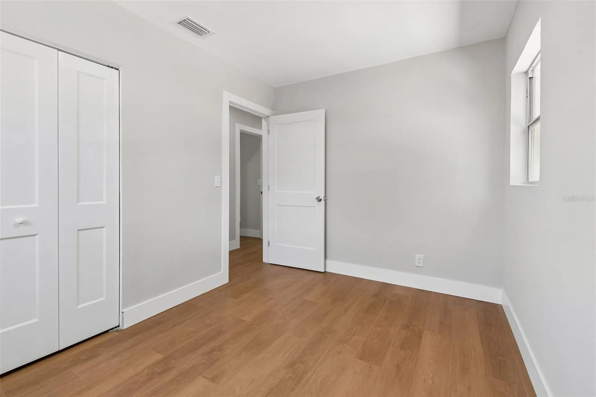 11206 N Arden Avenue Tampa FL 33612