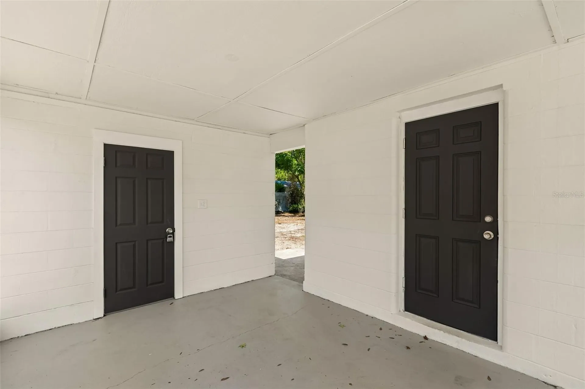 11206 N Arden Avenue Tampa FL 33612