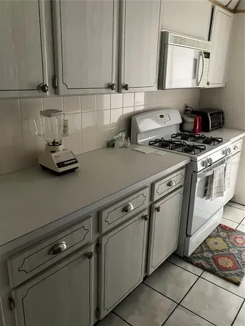 5247 81st Street N St Petersburg FL 33709
