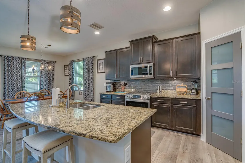 6312 Lantern View Place Apollo Beach FL 33572