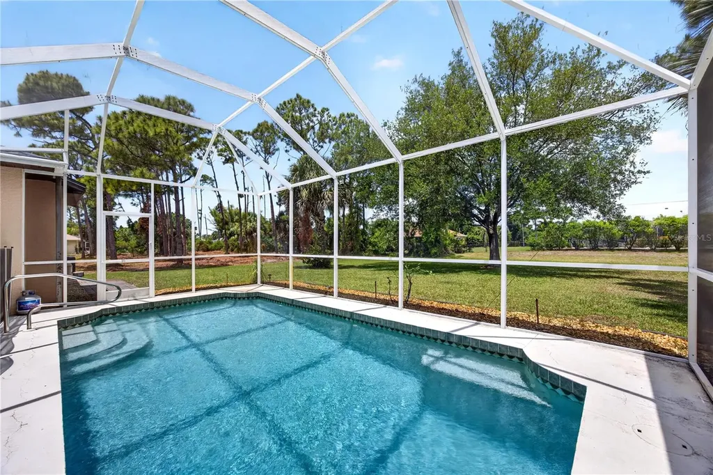243 Rotonda Boulevard E Rotonda West FL 33947