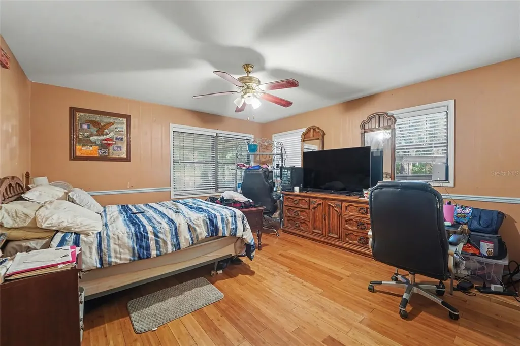 5825 S Bob White Drive Homosassa FL 34446