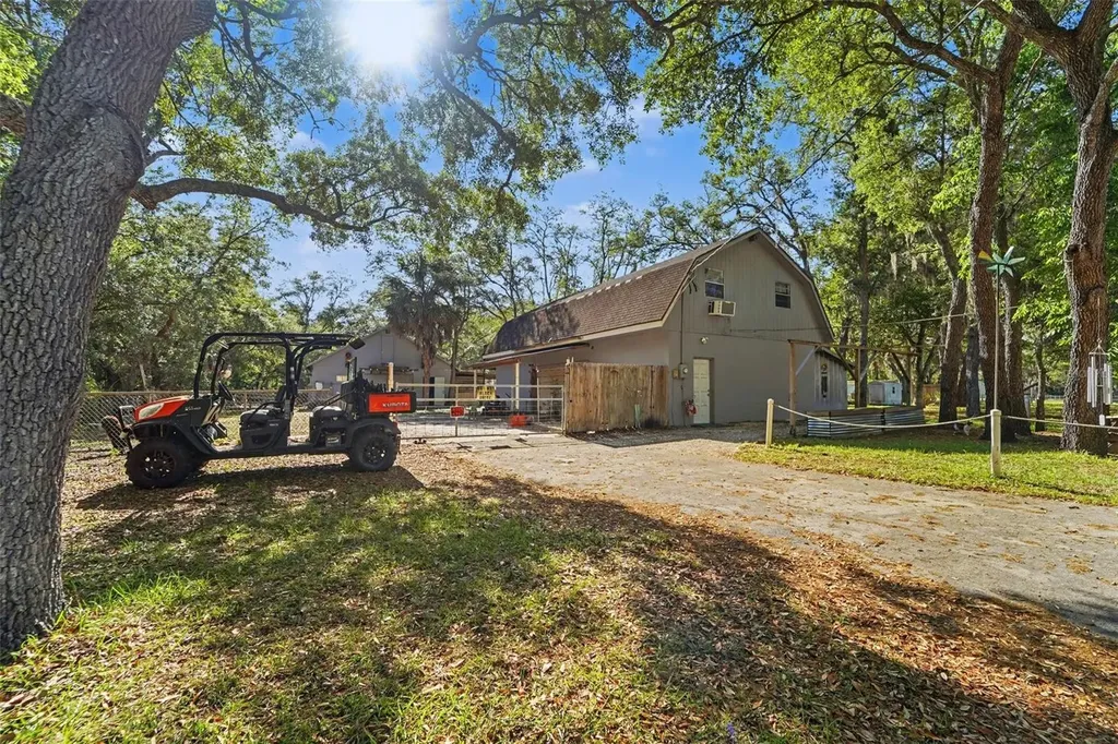 5825 S Bob White Drive Homosassa FL 34446