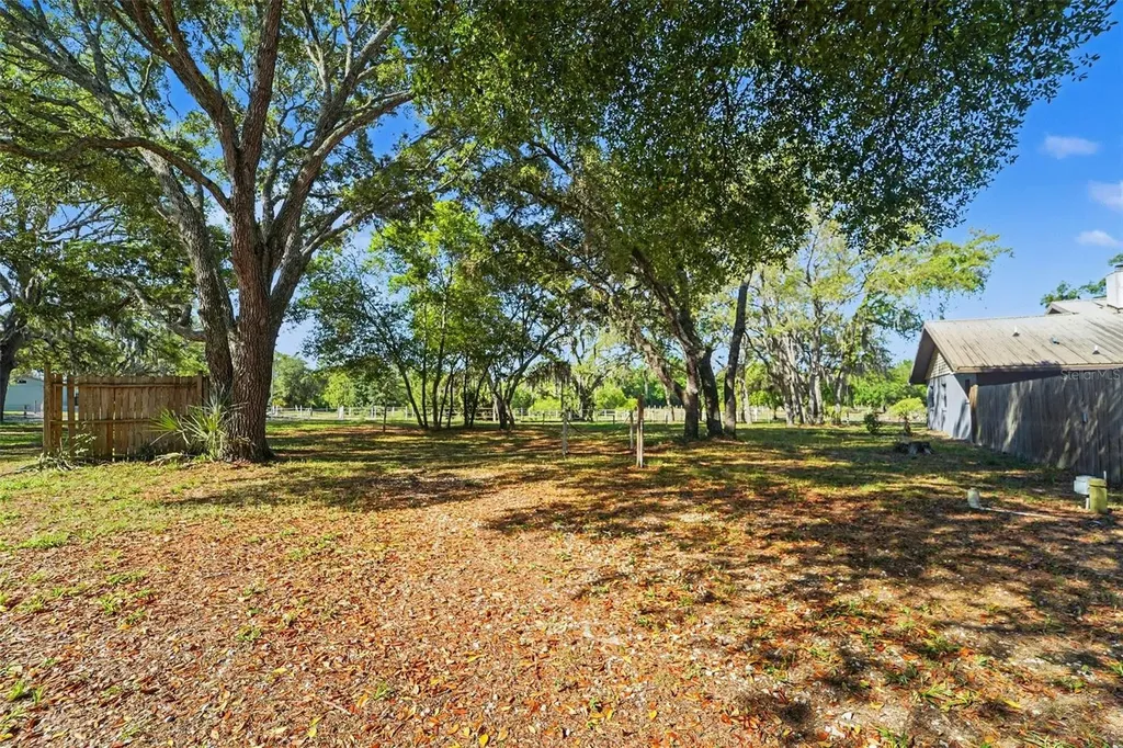 5825 S Bob White Drive Homosassa FL 34446