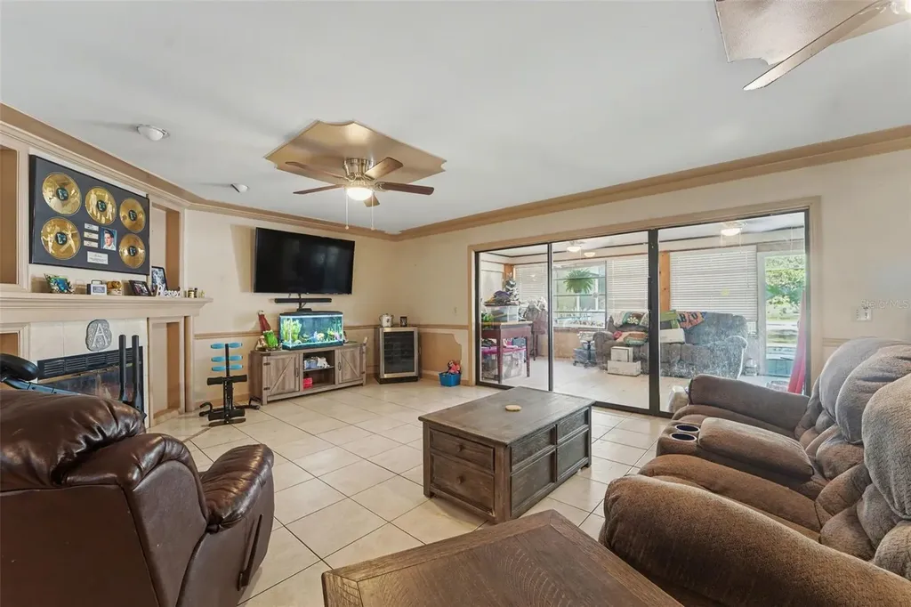 5825 S Bob White Drive Homosassa FL 34446
