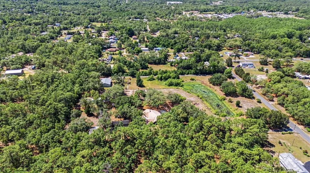 5825 S Bob White Drive Homosassa FL 34446