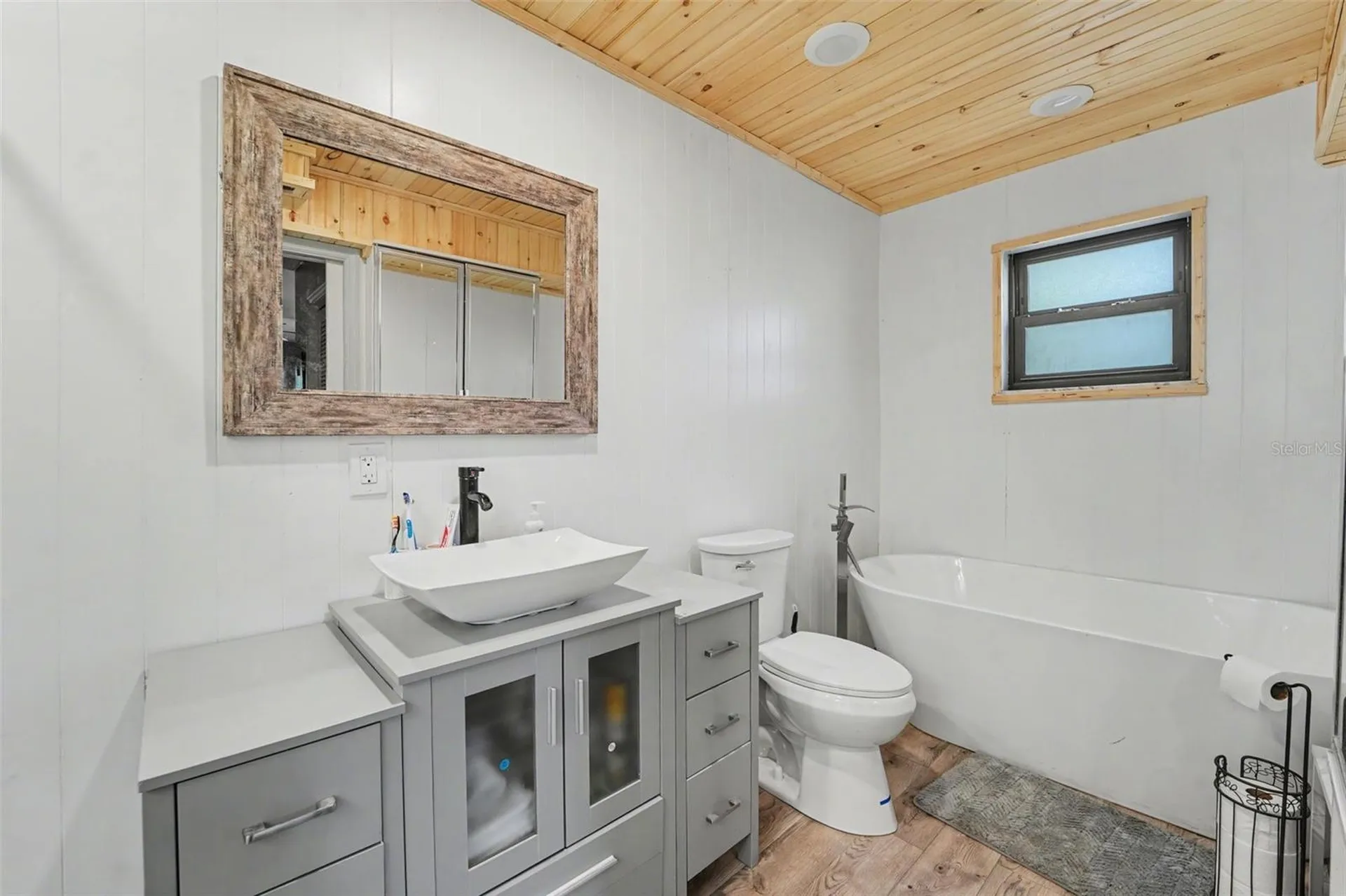 5825 S Bob White Drive Homosassa FL 34446