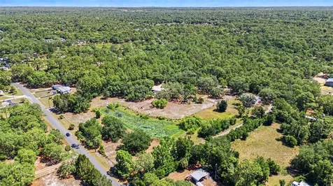 5825 S Bob White Drive Homosassa FL 34446