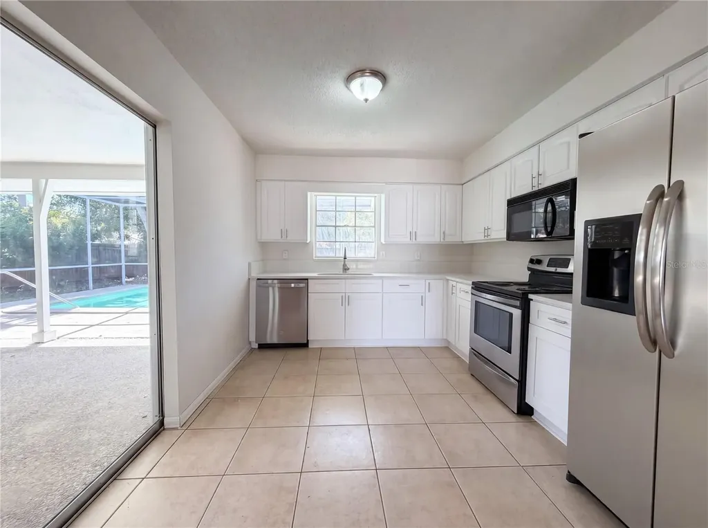 6712 Conetta Drive Sarasota FL 34243