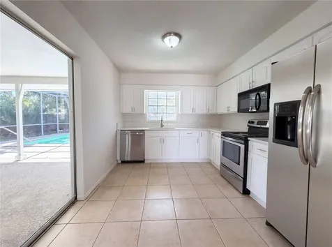 6712 Conetta Drive Sarasota FL 34243