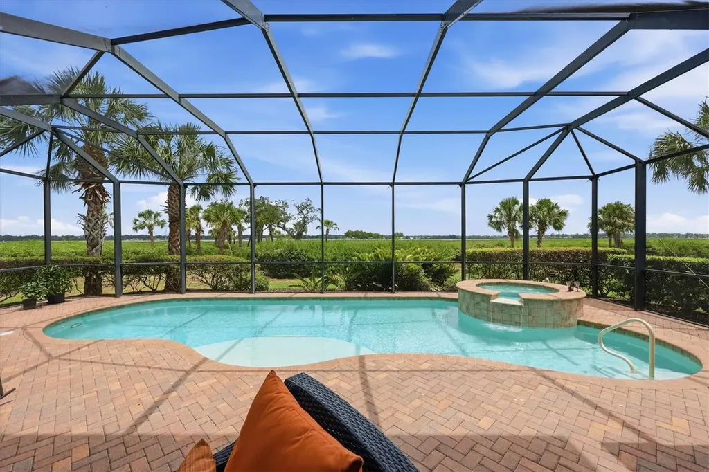 5122 Tidewater Preserve Boulevard Bradenton FL 34208