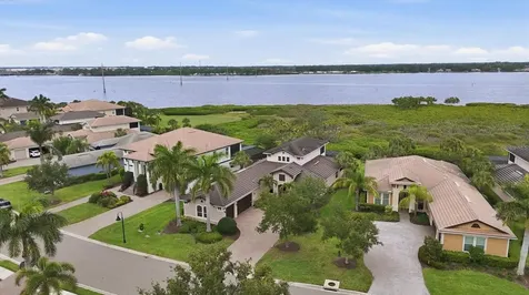 5122 Tidewater Preserve Boulevard Bradenton FL 34208