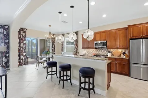 5122 Tidewater Preserve Boulevard Bradenton FL 34208