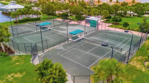 5122 Tidewater Preserve Boulevard Bradenton FL 34208