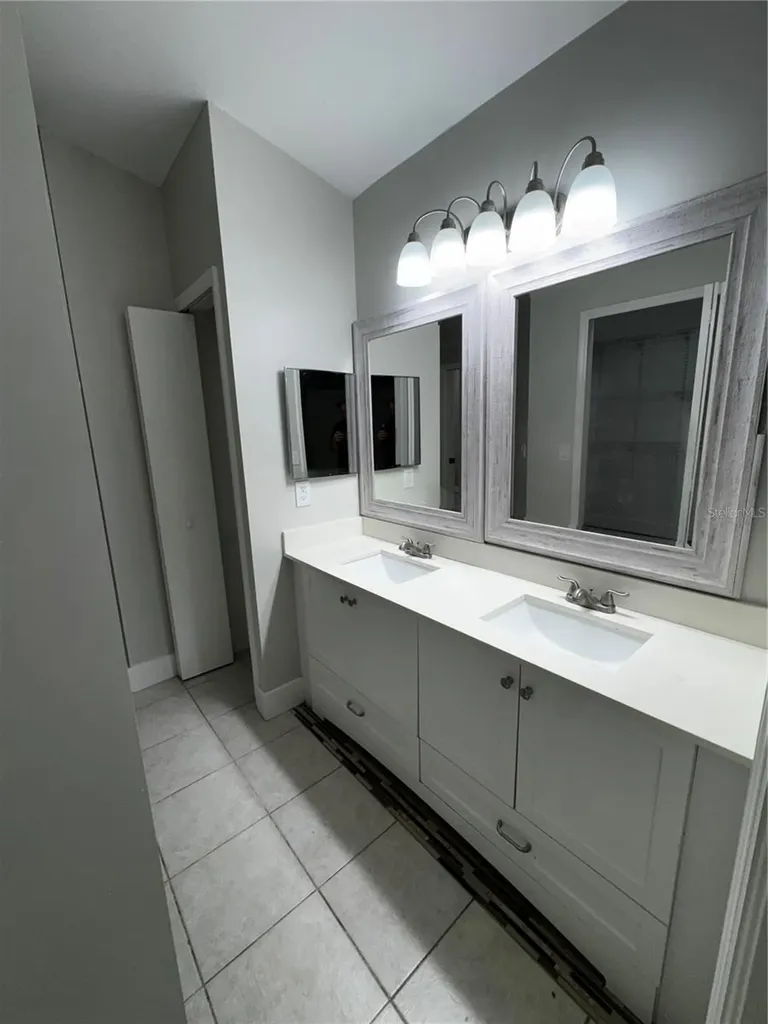 1645 17th Street SW Naples FL 34117