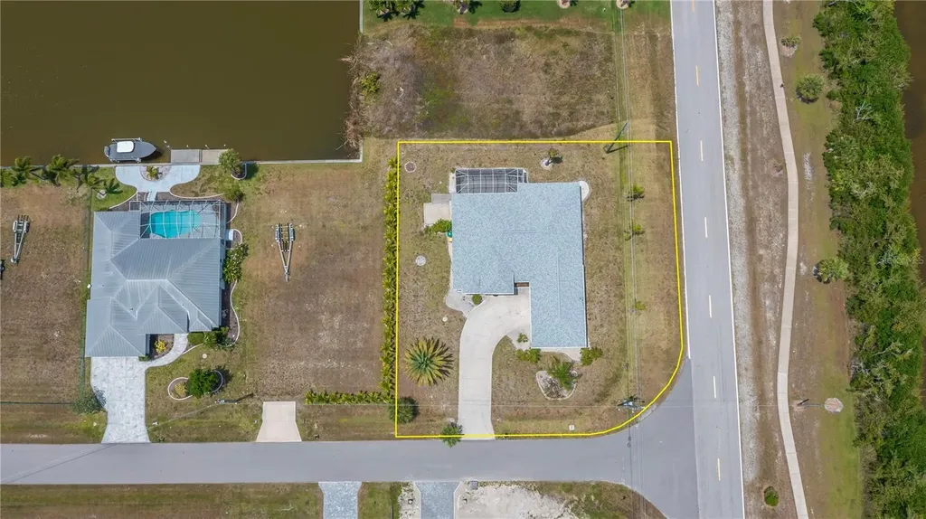 15400 Alcove Circle Port Charlotte FL 33981
