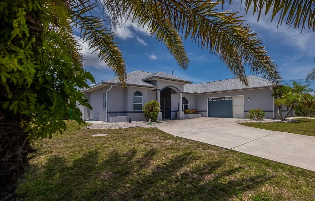 15400 Alcove Circle Port Charlotte FL 33981
