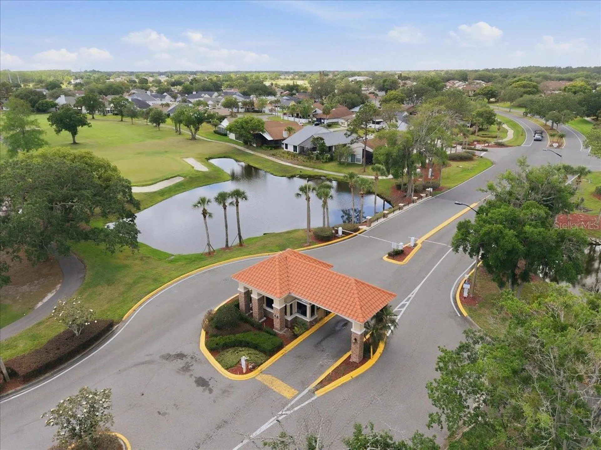 6111 Lake Pointe Drive Orlando FL 32822