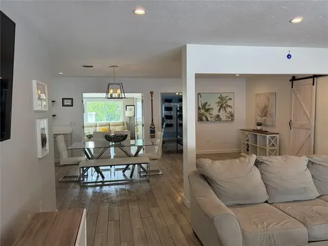 7503 Starfish Drive Sarasota FL 34231