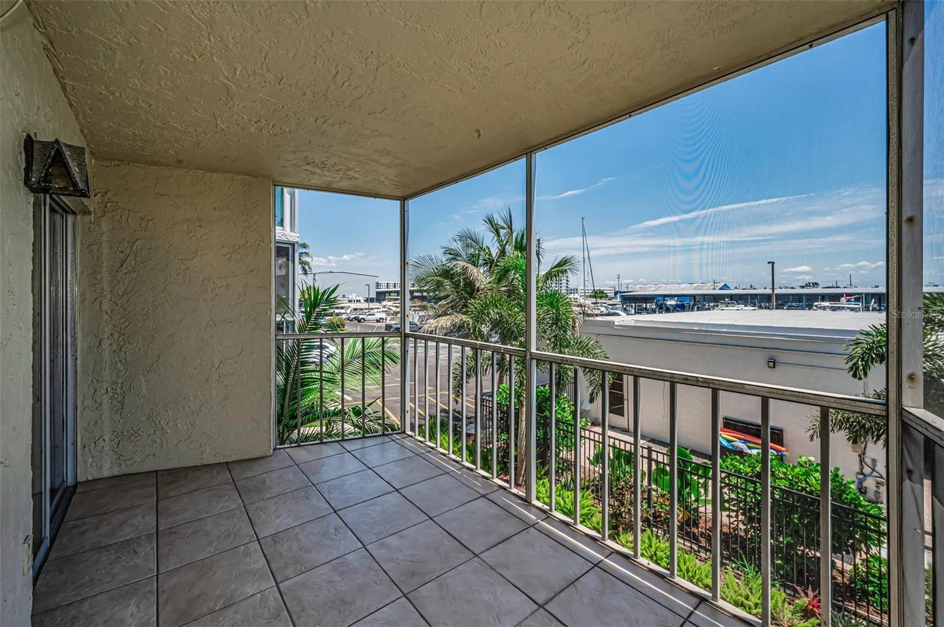 4908 38th Way S St Petersburg FL 33711