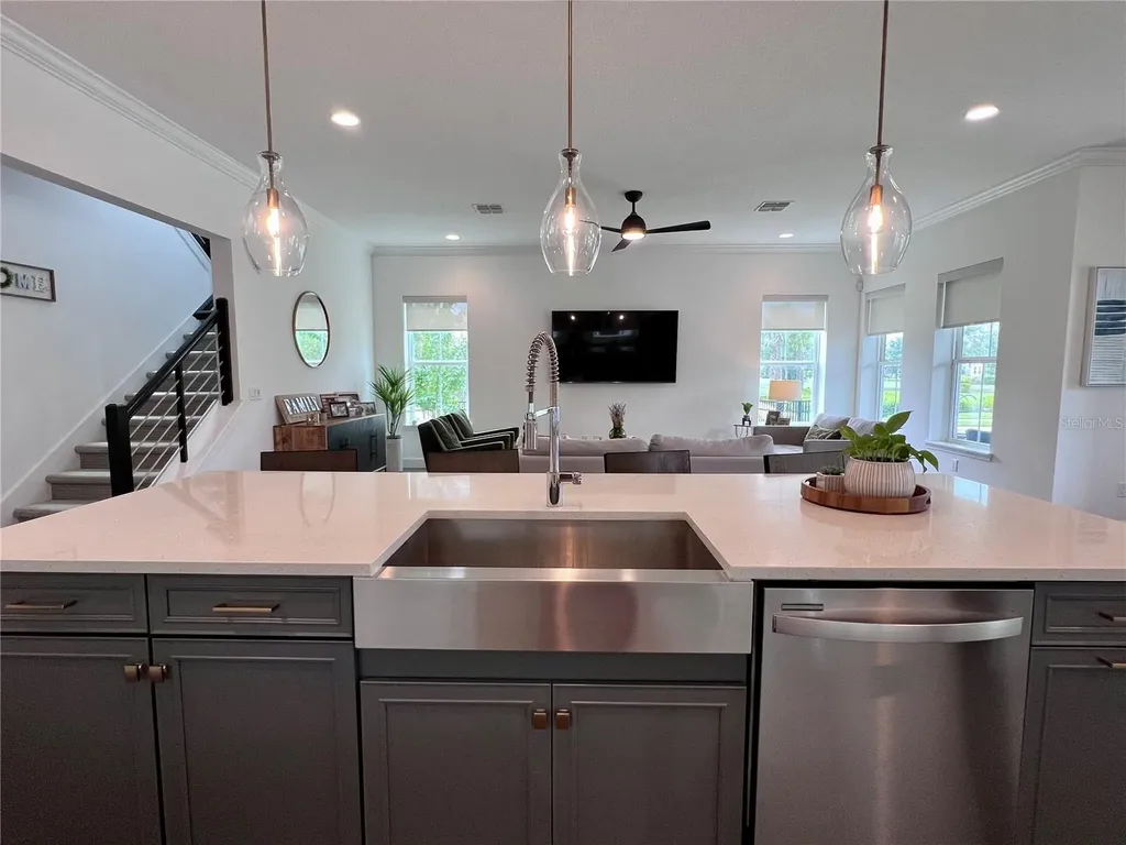 7002 Arnoldson Street Orlando FL 32827