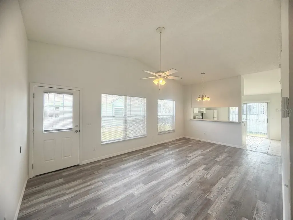 1947 Bentley Boulevard Kissimmee FL 34741