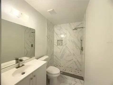 1947 Bentley Boulevard Kissimmee FL 34741