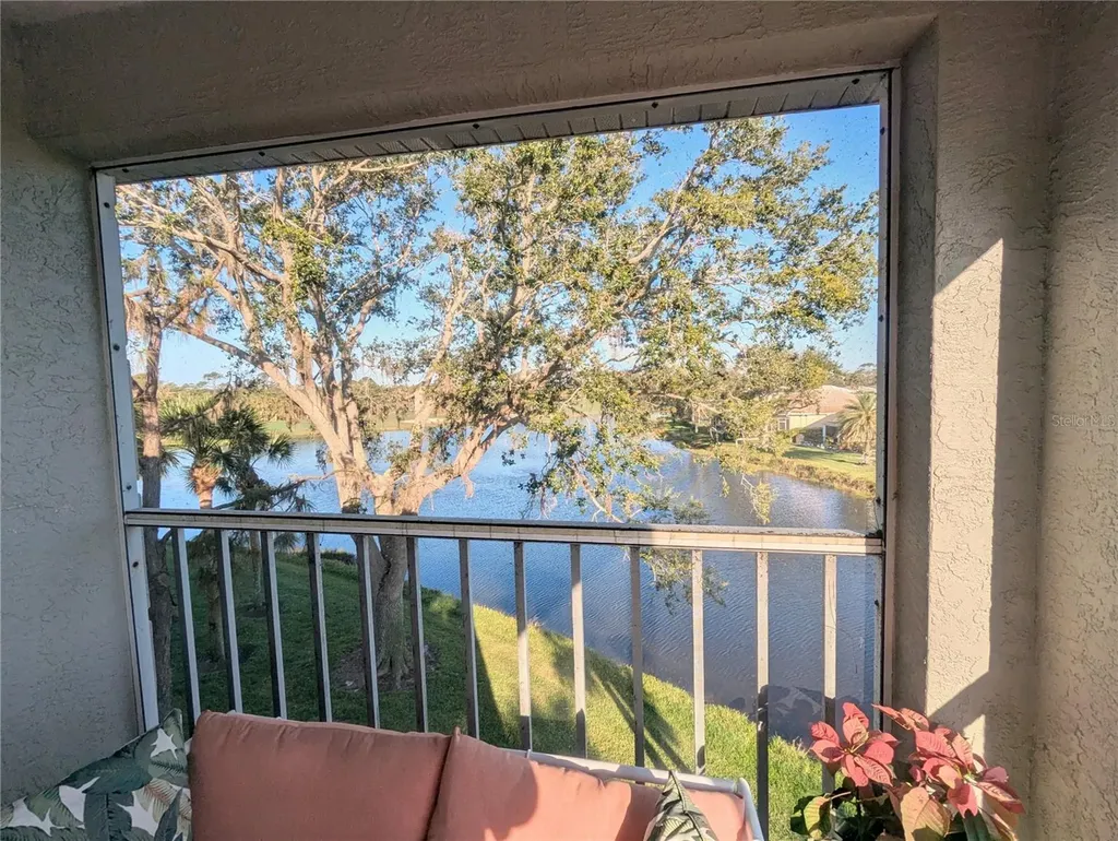 9300 Clubside Circle Sarasota FL 34238