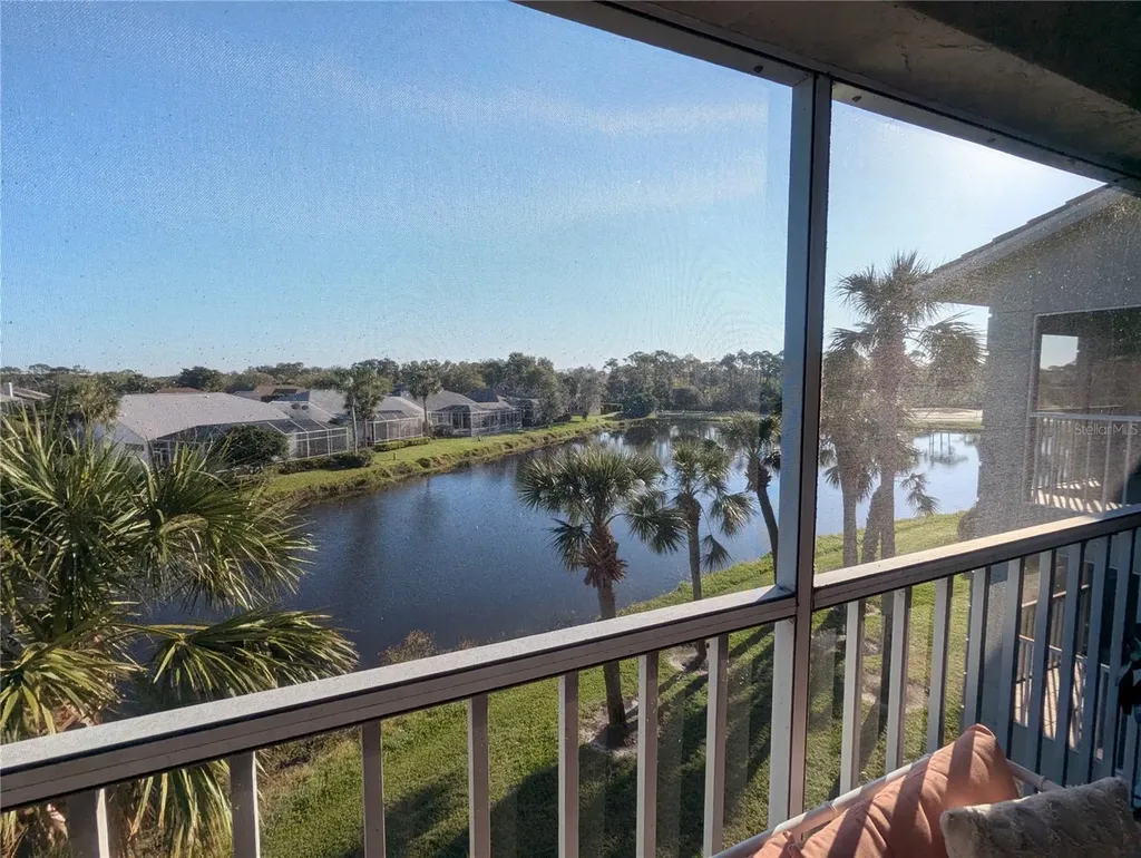 9300 Clubside Circle Sarasota FL 34238
