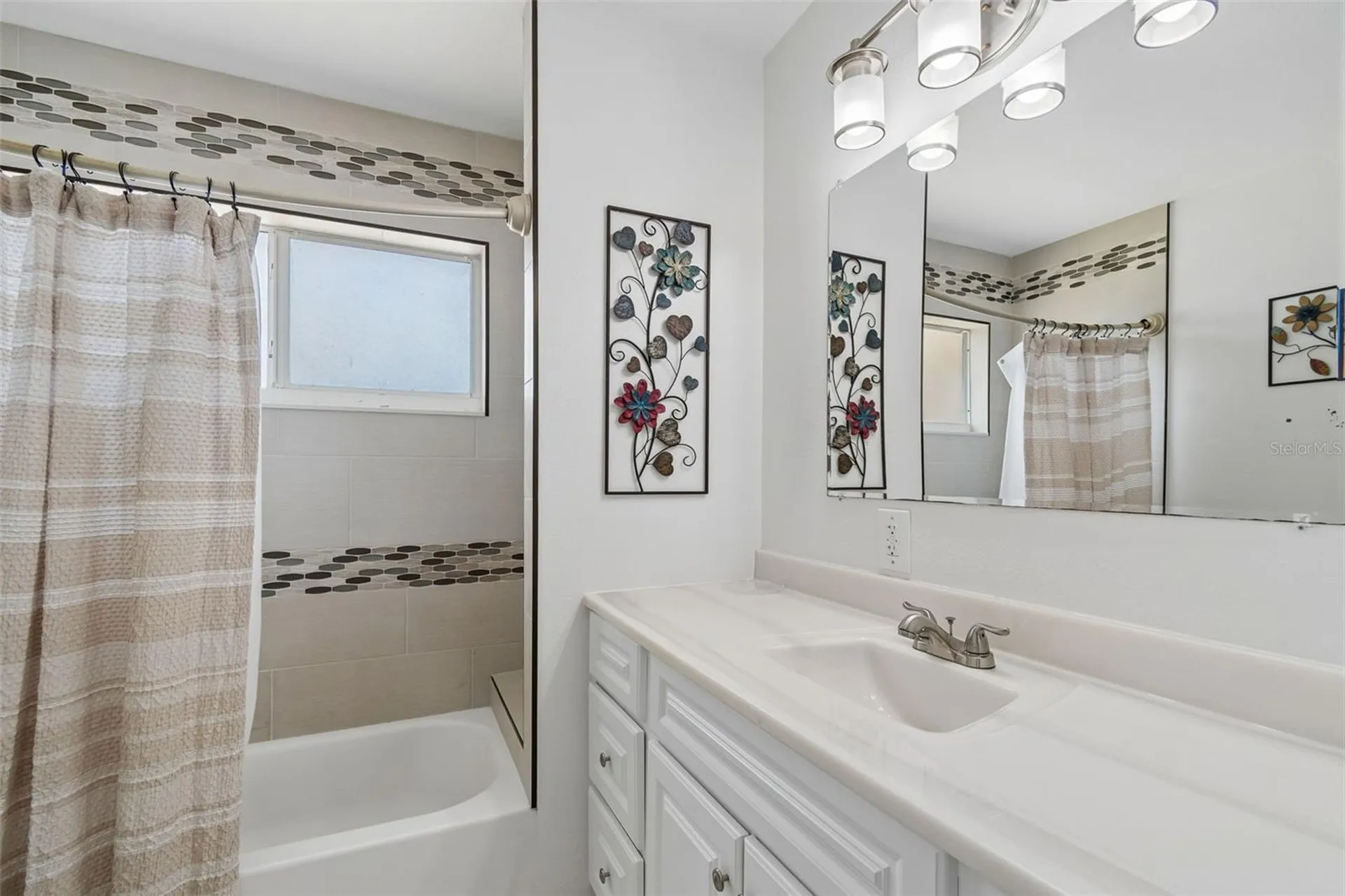 2863 60th Way N St Petersburg FL 33710
