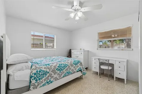 2863 60th Way N St Petersburg FL 33710
