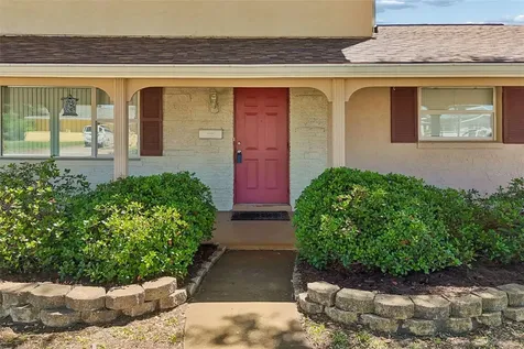 2863 60th Way N St Petersburg FL 33710