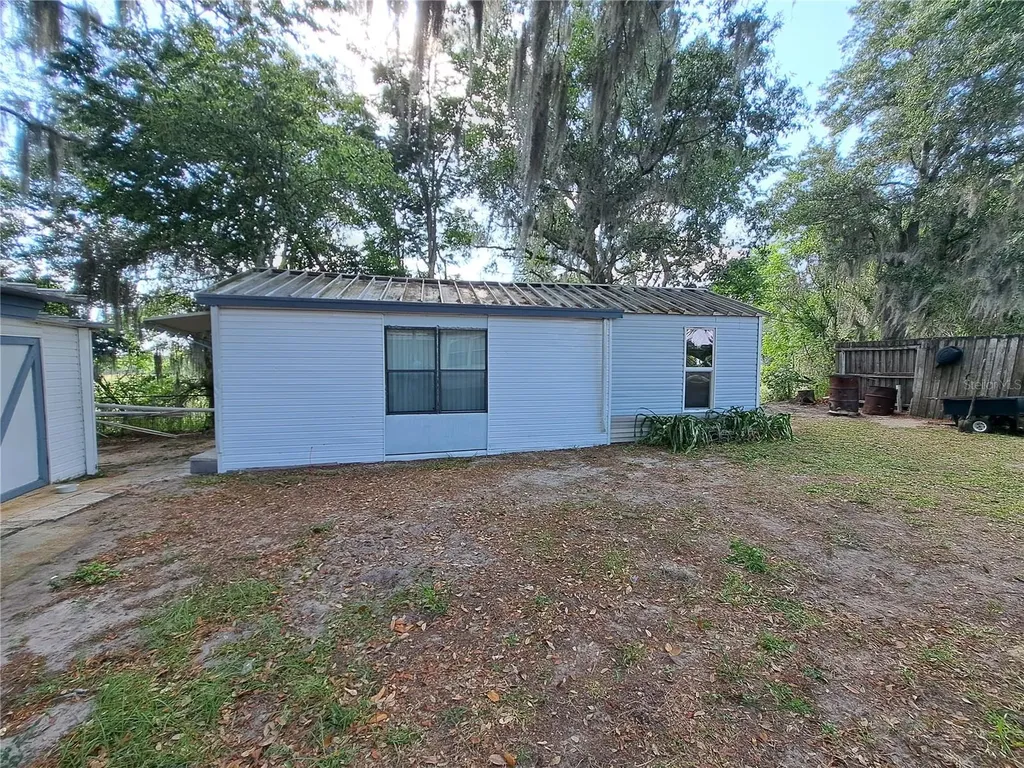 119 Daisy Avenue Auburndale FL 33823
