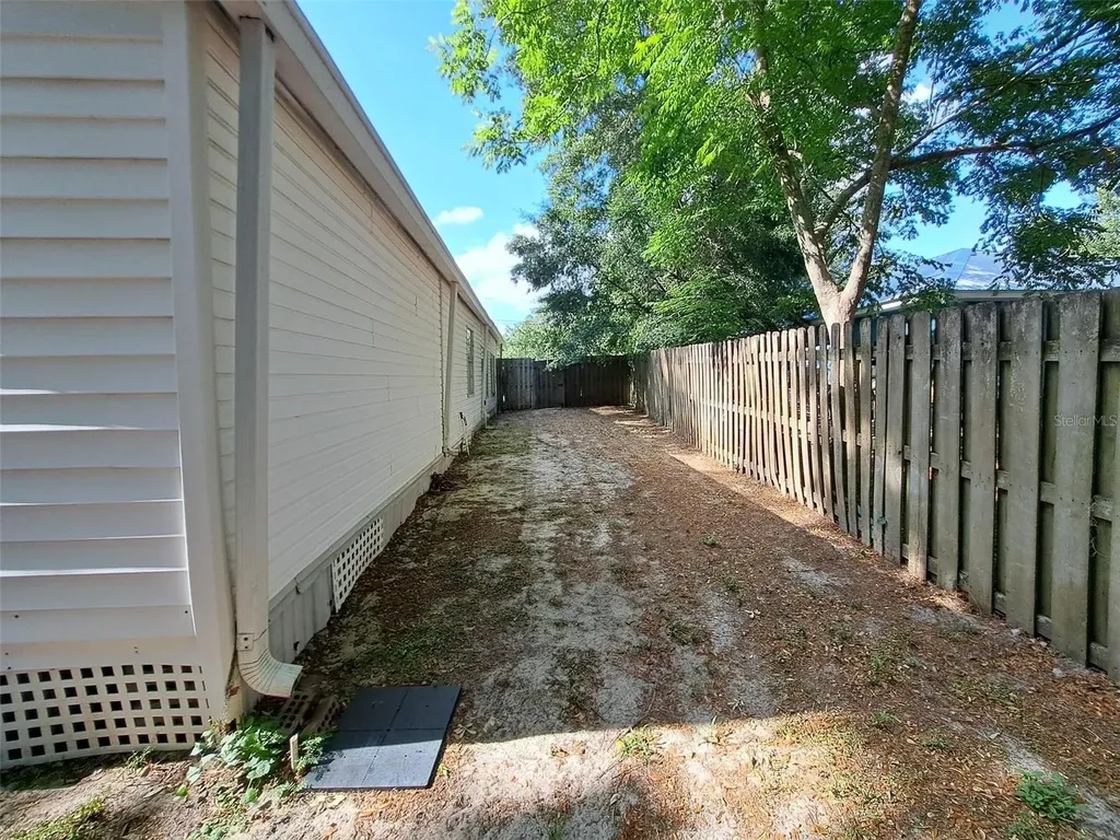 119 Daisy Avenue Auburndale FL 33823